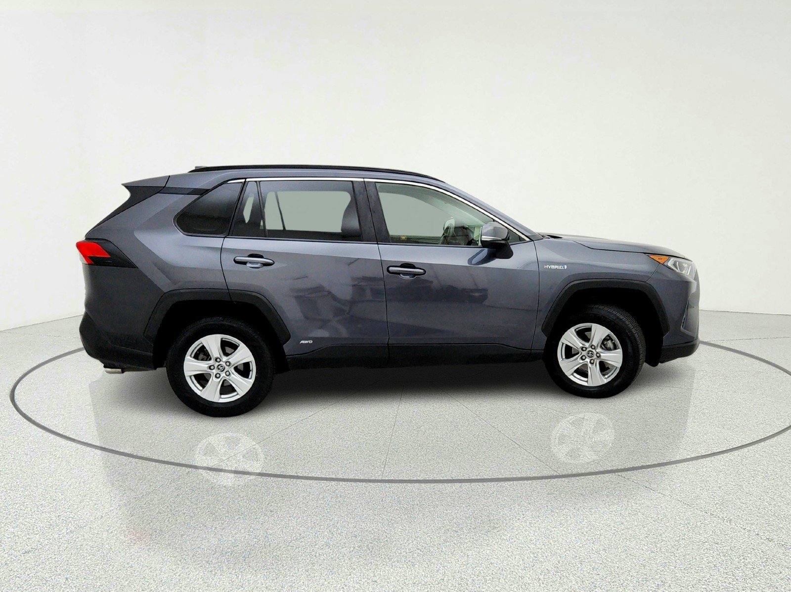 Used 2019 Toyota RAV4 XLE w/ Convenience Package AWD/4WD image 7