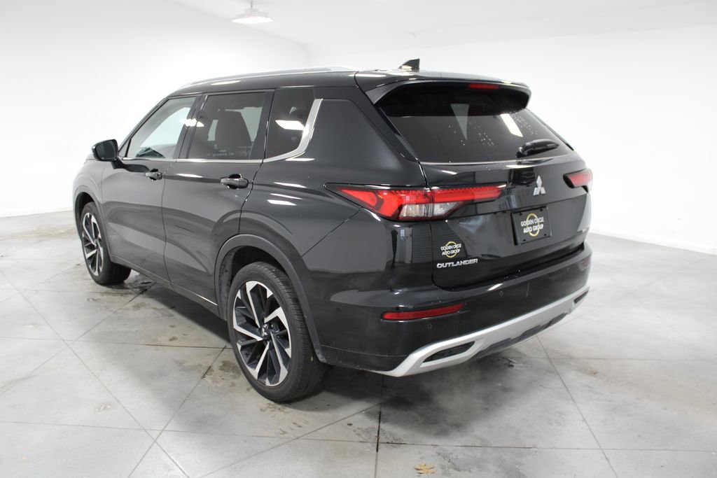 Used 2024 Mitsubishi Outlander SEL image 7