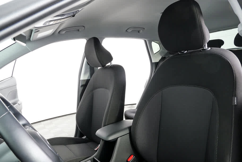 New 2025 Hyundai Kona SEL image 6
