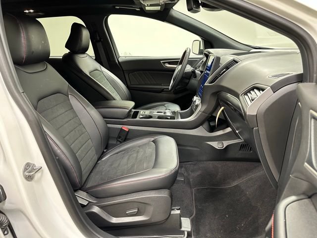 New 2024 Ford Edge ST-Line AWD/4WD image 18
