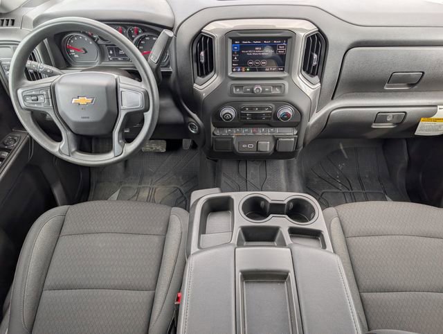 Used 2025 Chevrolet Silverado 1500 Custom image 5