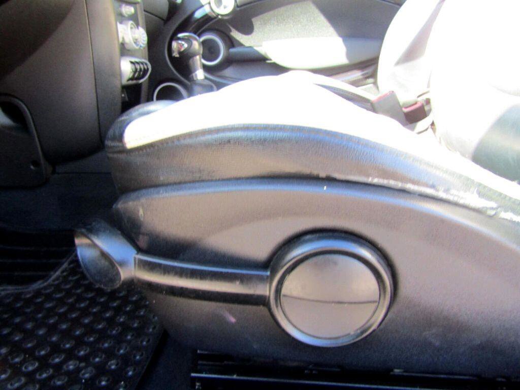 Used 2010 MINI Cooper S image 12