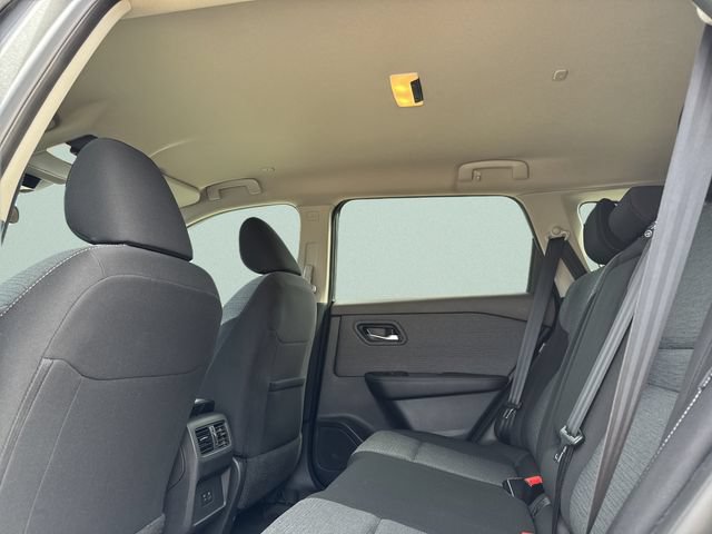 Used 2023 Nissan Rogue SV FWD image 21