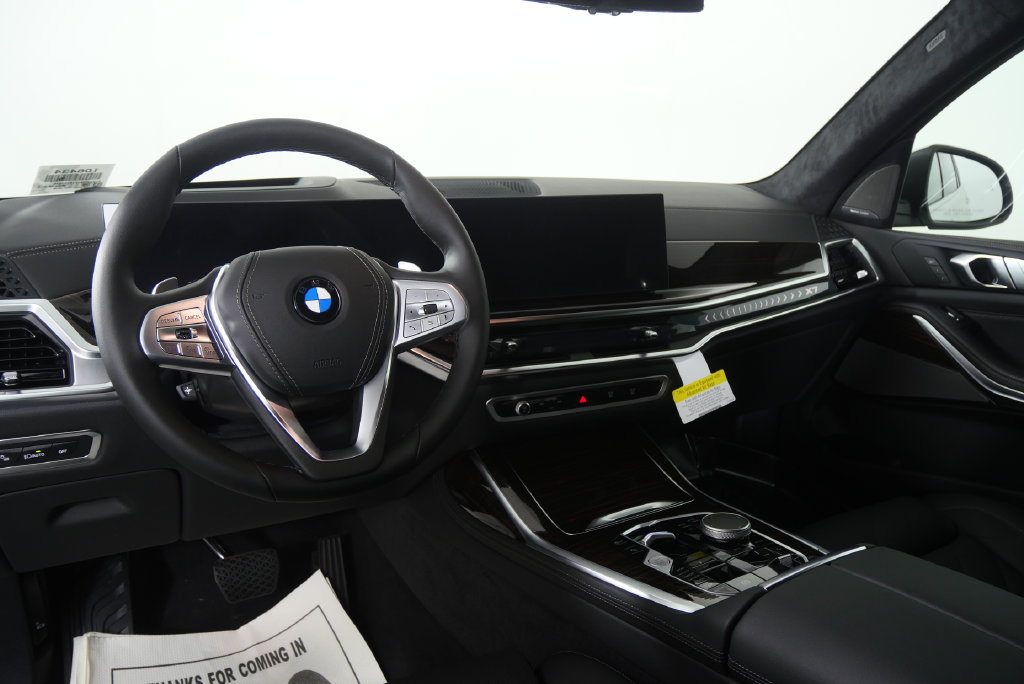 Certified 2027 BMW X7 xDrive40i w/ Premium Package AWD/4WD image 19