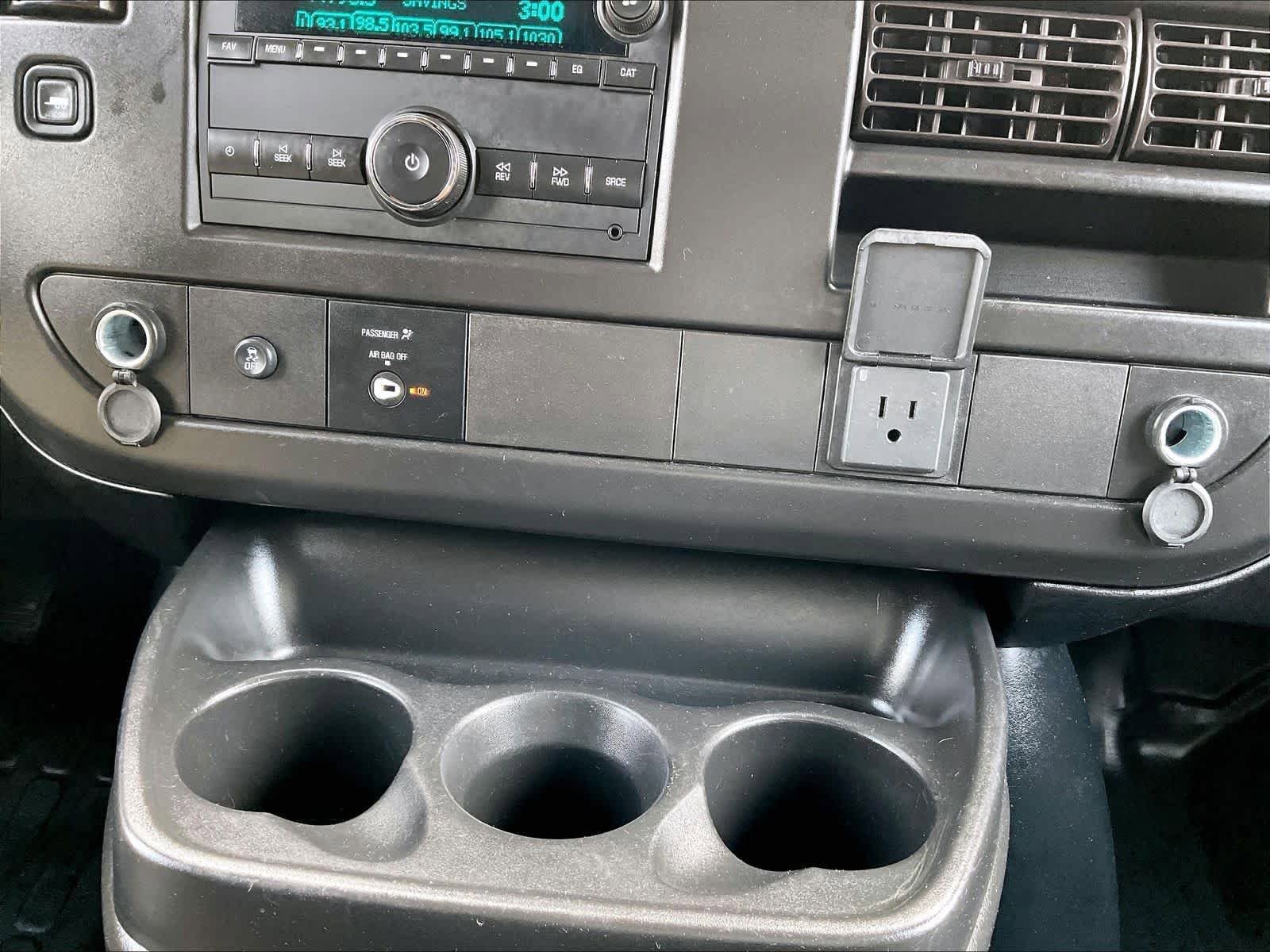 Used 2024 GMC Savana 2500 w/ Driver Convenience Package RWD image 26