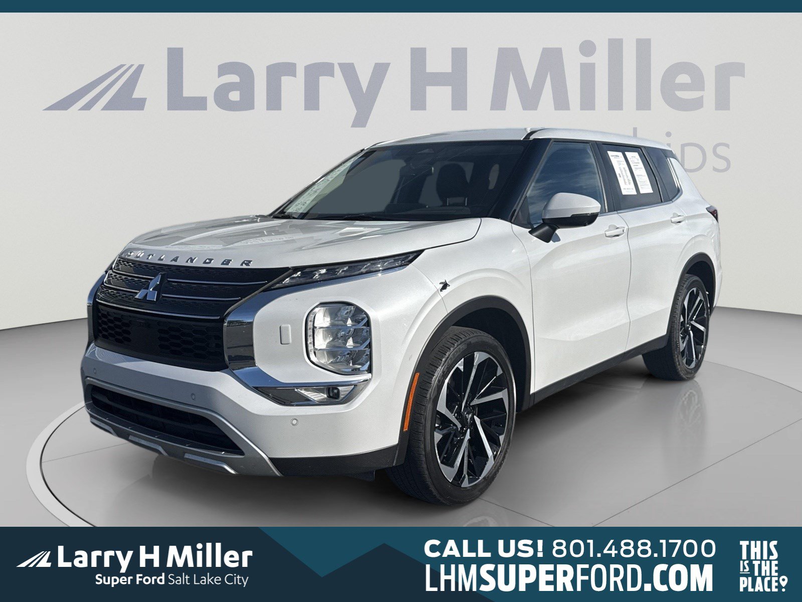 Used 2022 Mitsubishi Outlander SE AWD/4WD image 1