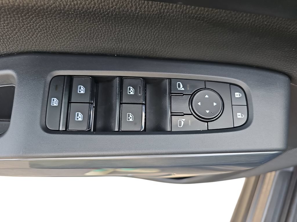 Used 2024 Nissan Pathfinder Rock Creek AWD/4WD image 27