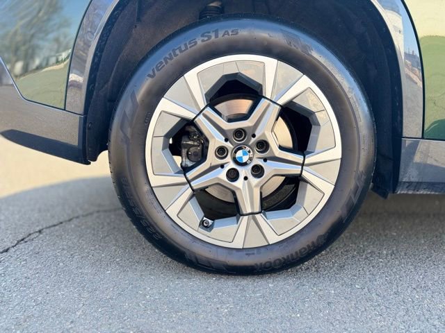 Used 2024 BMW X1 xDrive28i w/ Technology Package image 10