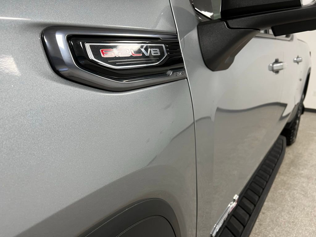 Used 2024 GMC Sierra 1500 AT4 w/ Technology Package image 17