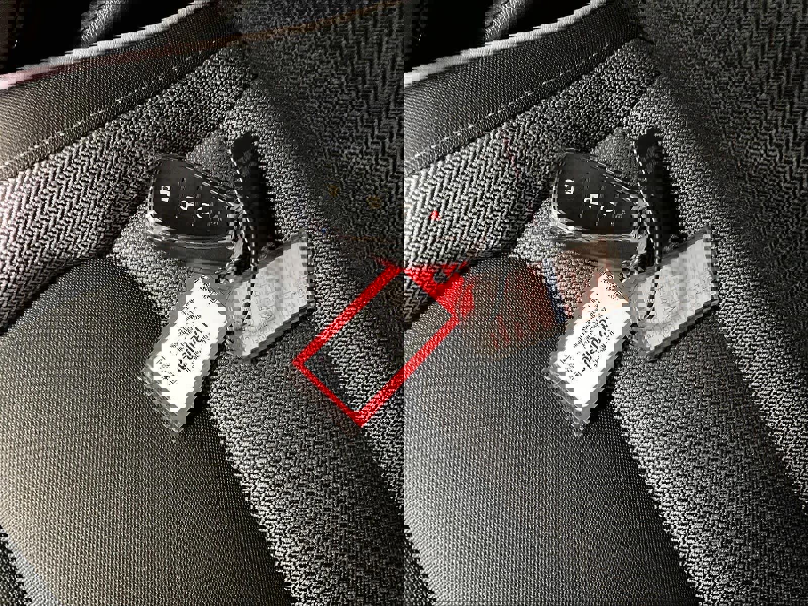 Used 2025 Chevrolet TrailBlazer LT AWD/4WD image 30