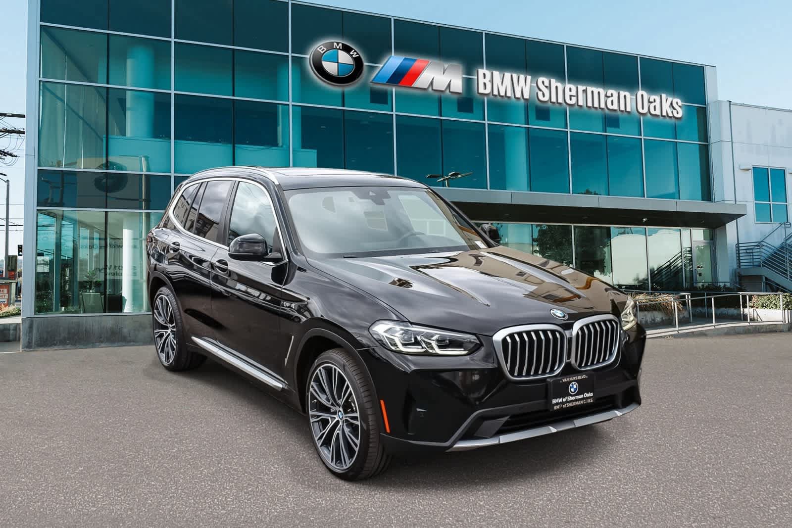 Certified 2023 BMW X3 sDrive30i w/ Convenience Package RWD image 3