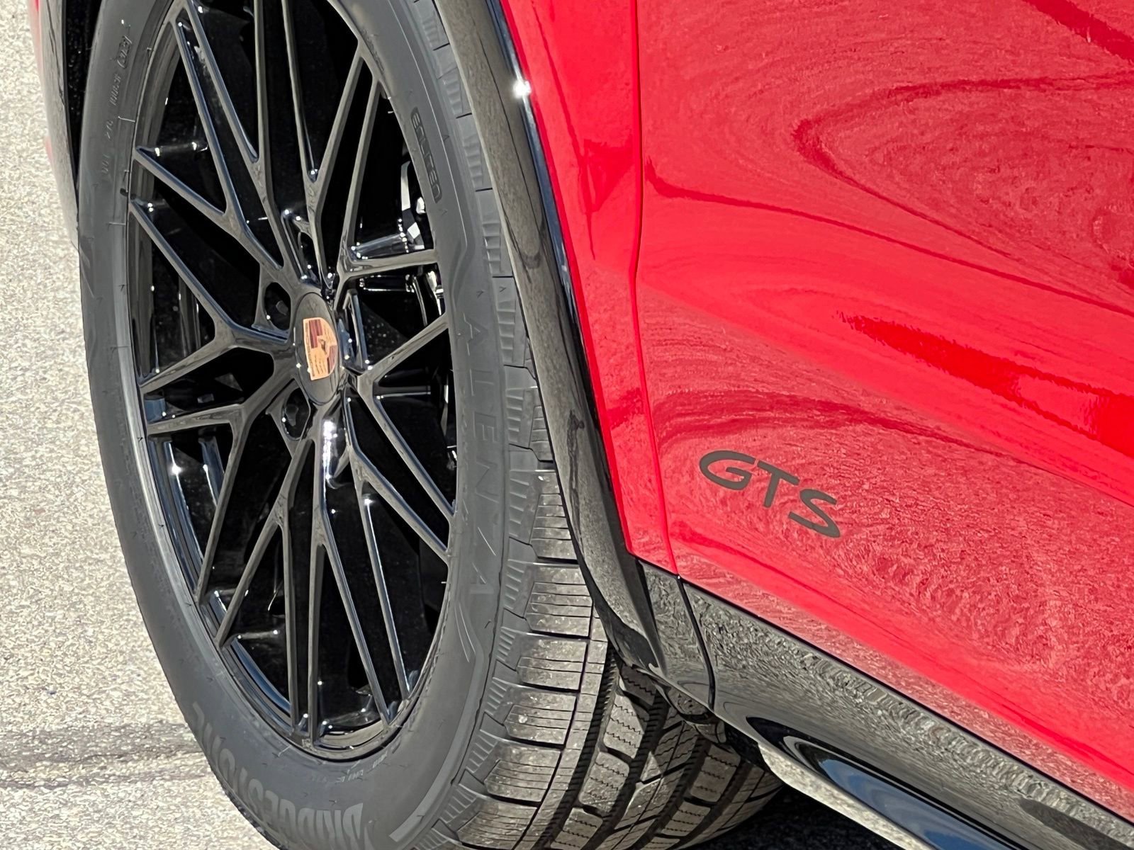 New 2026 Porsche Cayenne GTS image 14