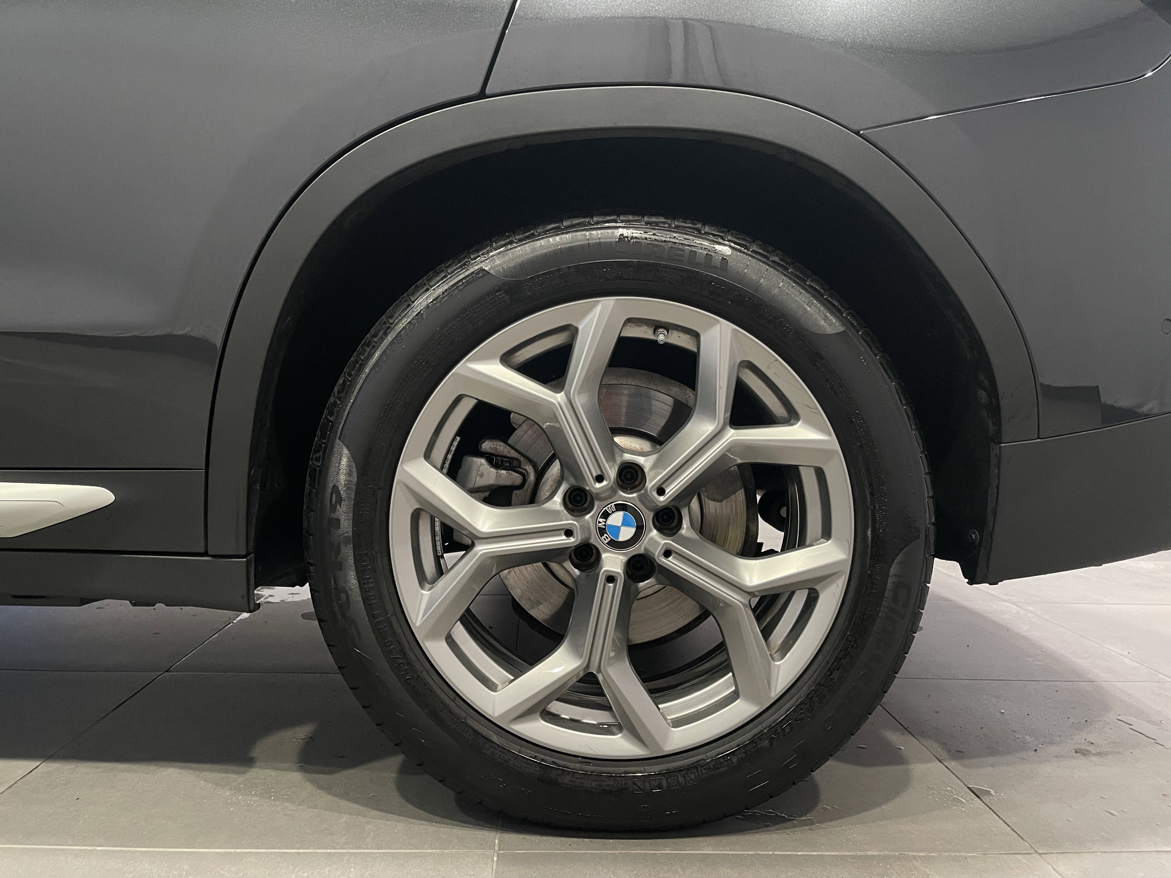 Certified 2024 BMW X3 xDrive30i w/ Premium Package AWD/4WD image 8
