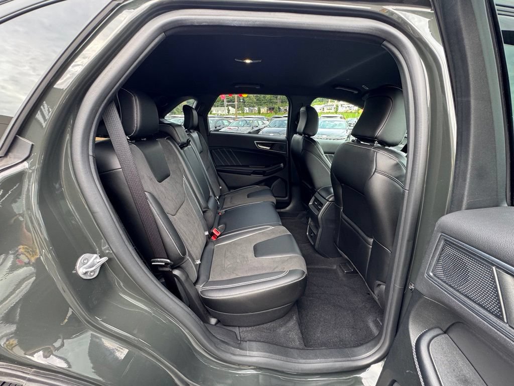 Used 2022 Ford Edge ST AWD/4WD image 24