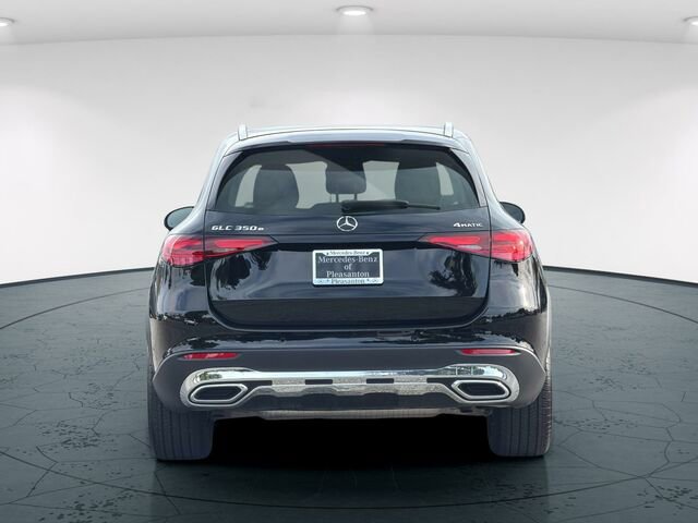 Used 2025 Mercedes-Benz GLC 350e 4MATIC image 6