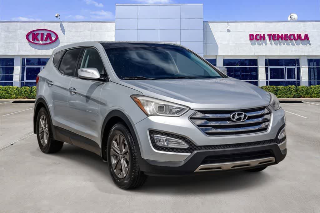 Used 2013 Hyundai Santa Fe Sport w/ Technology Pkg FWD image 3