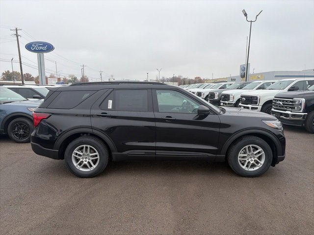 New 2026 Ford Explorer Active image 7