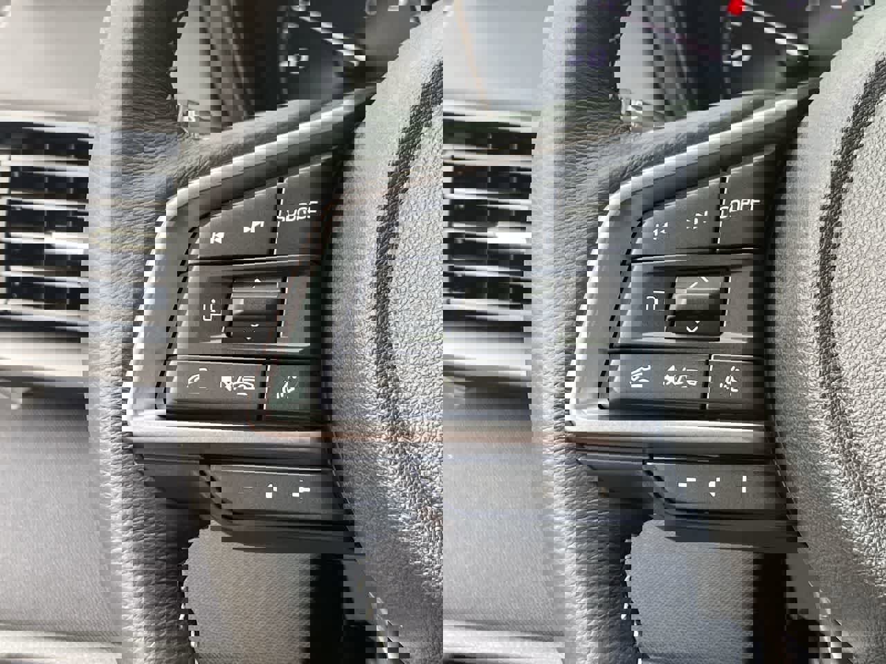 Used 2025 Subaru Legacy Premium image 22