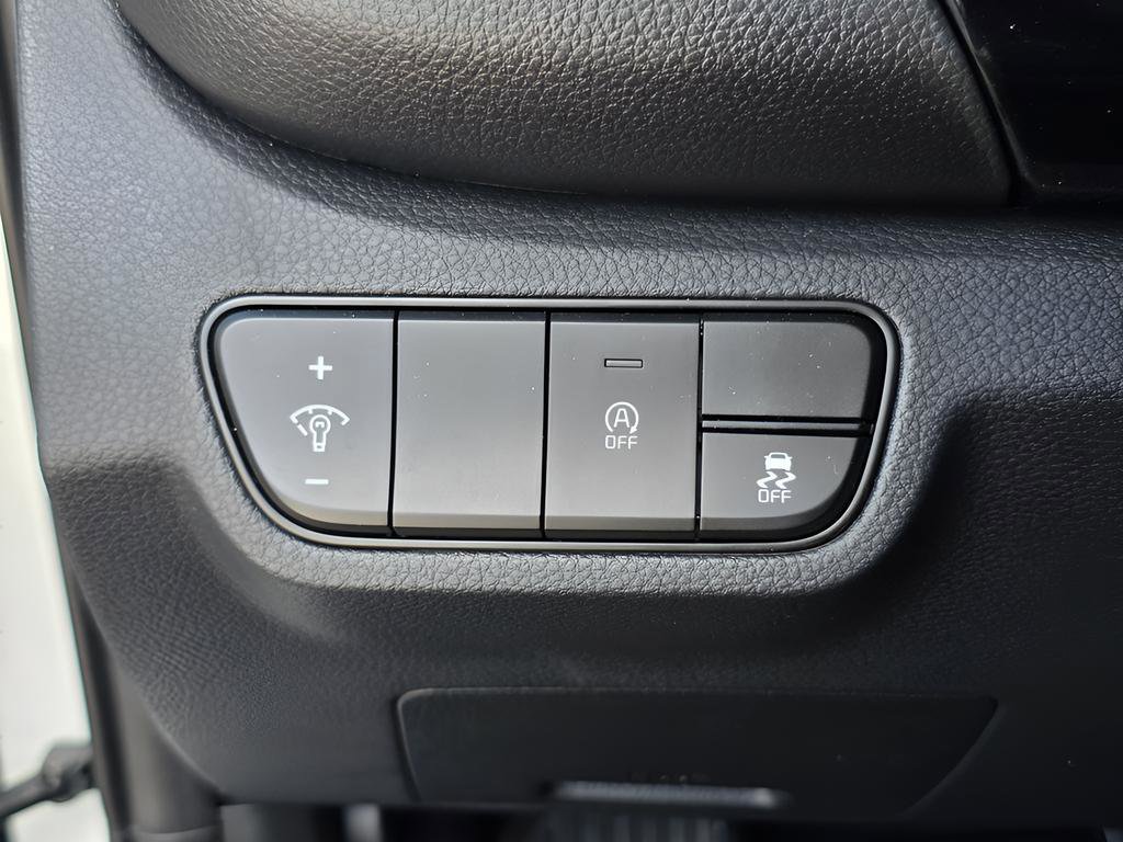 Used 2026 Kia Seltos S FWD image 23