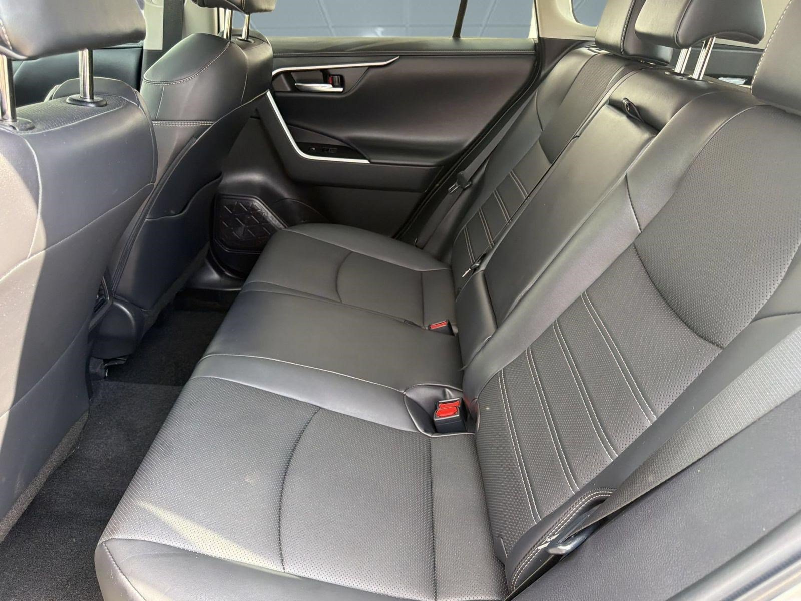 Used 2022 Toyota RAV4 Limited w/ Limited Grade Weather Package FWD image 24