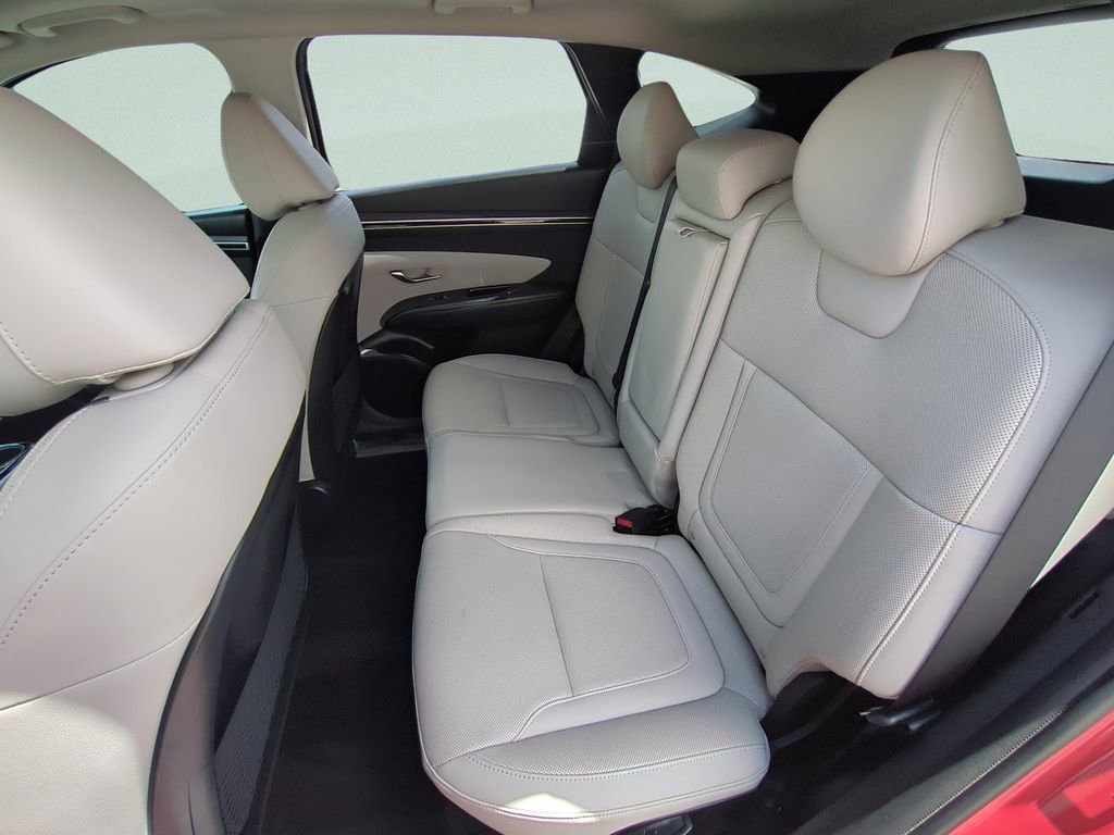 Used 2023 Hyundai Tucson Limited FWD image 13