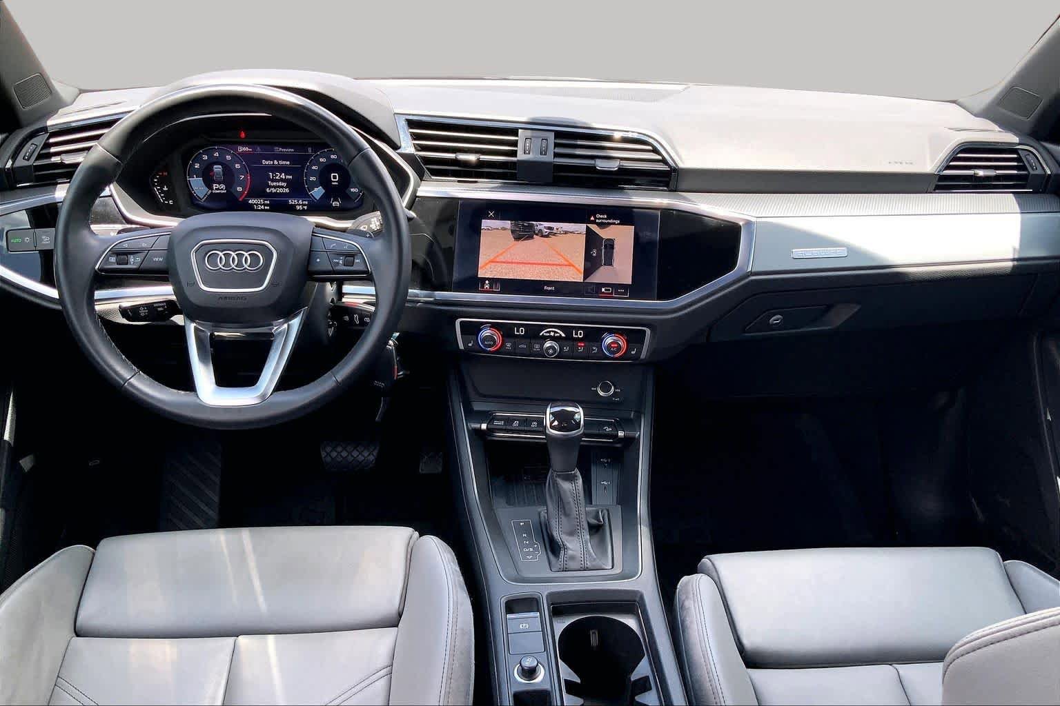 Used 2022 Audi Q3 2.0T Premium Plus AWD/4WD image 16