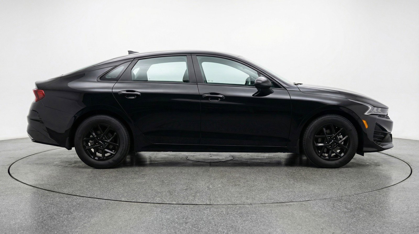 Used 2025 Kia K5 LXS FWD image 11