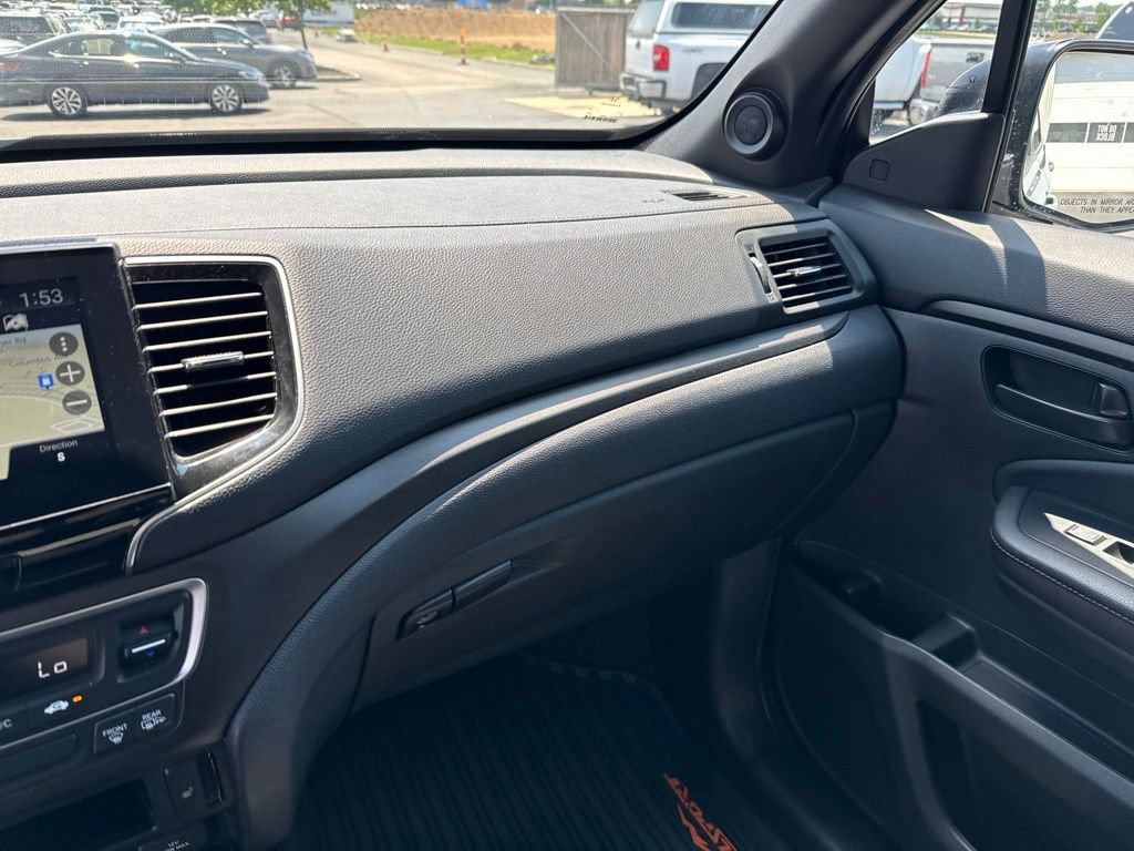 Certified 2025 Honda Passport TrailSport image 27