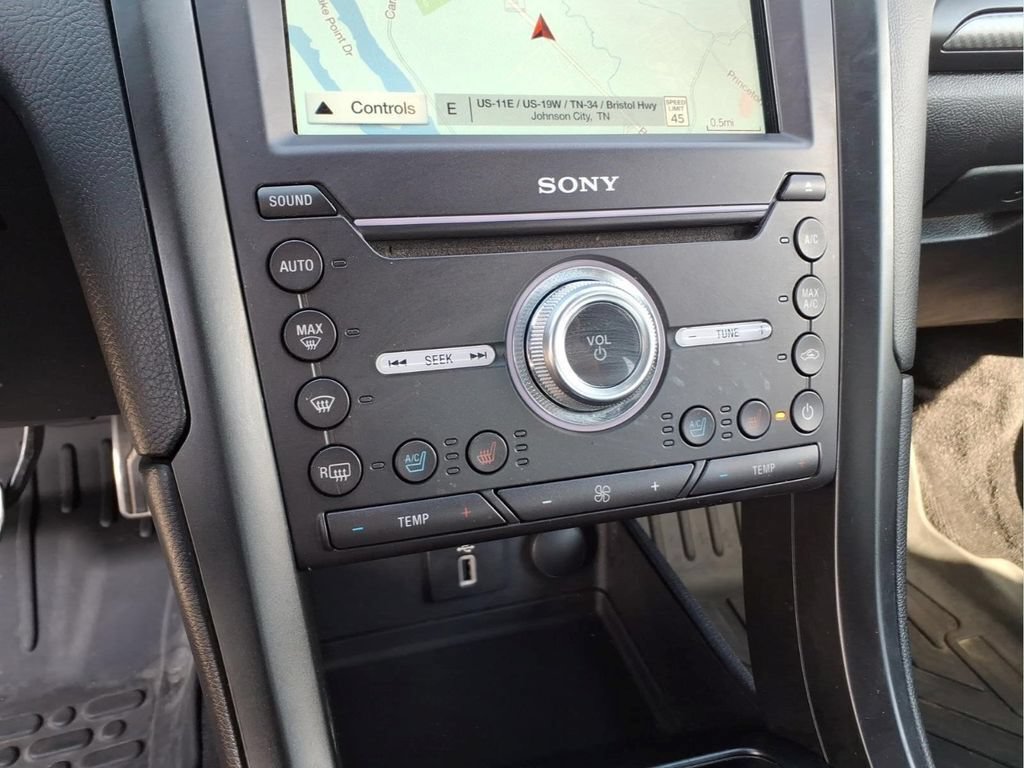 Used 2017 Ford Fusion Sport w/ Equipment Group 401A AWD/4WD image 27