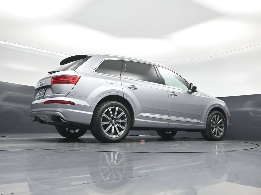 Used 2017 Audi Q7 3.0T Premium Plus w/ Premium Plus Package AWD/4WD image 52