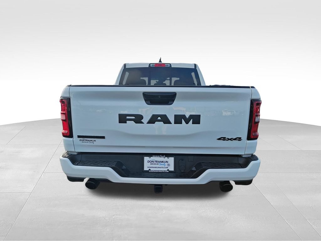 Used 2026 RAM 1500 Big Horn AWD/4WD image 4