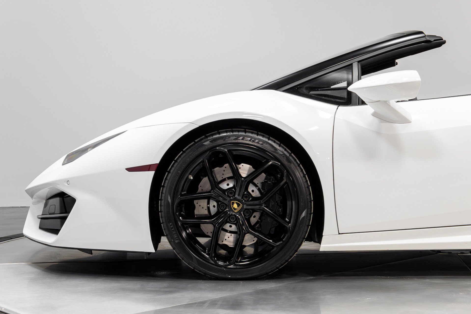 Used 2019 Lamborghini Huracan LP 580-2 image 29