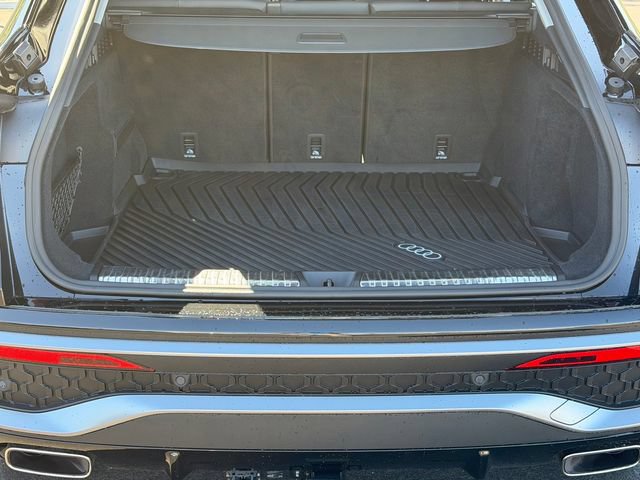Used 2025 Audi Q5 Premium Plus AWD/4WD image 4