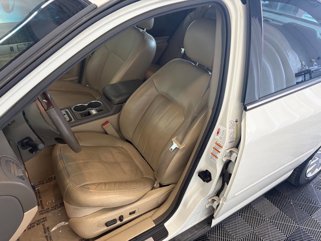 Used 2005 Lincoln LS RWD image 18