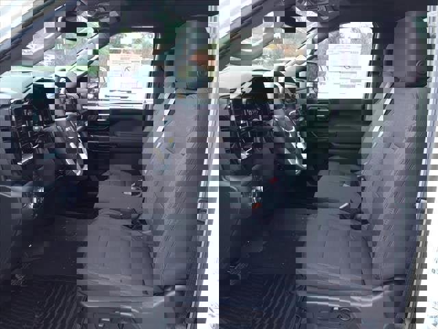 New 2025 GMC Sierra 2500 SLE image 5