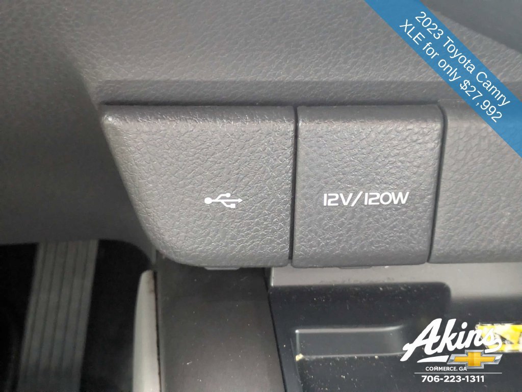 Used 2023 Toyota Camry XLE w/ Navigation Package FWD image 22