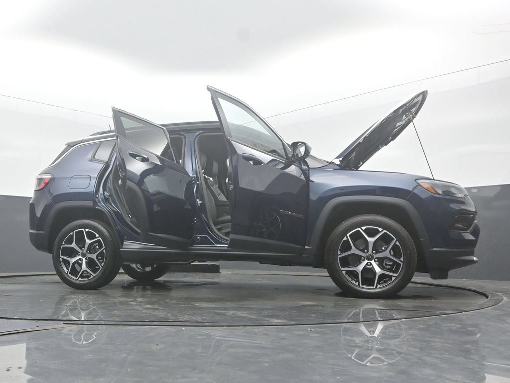 New 2026 Jeep Compass Limited AWD/4WD image 57