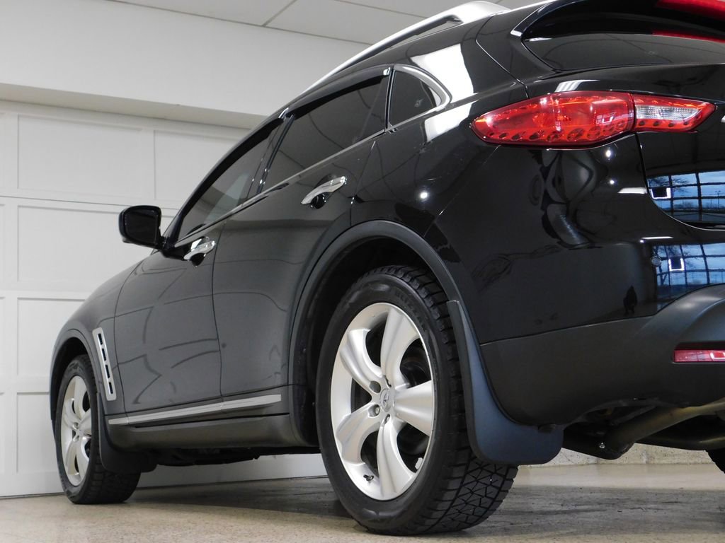 Used 2010 INFINITI FX35 AWD w/ Technology Pkg image 74
