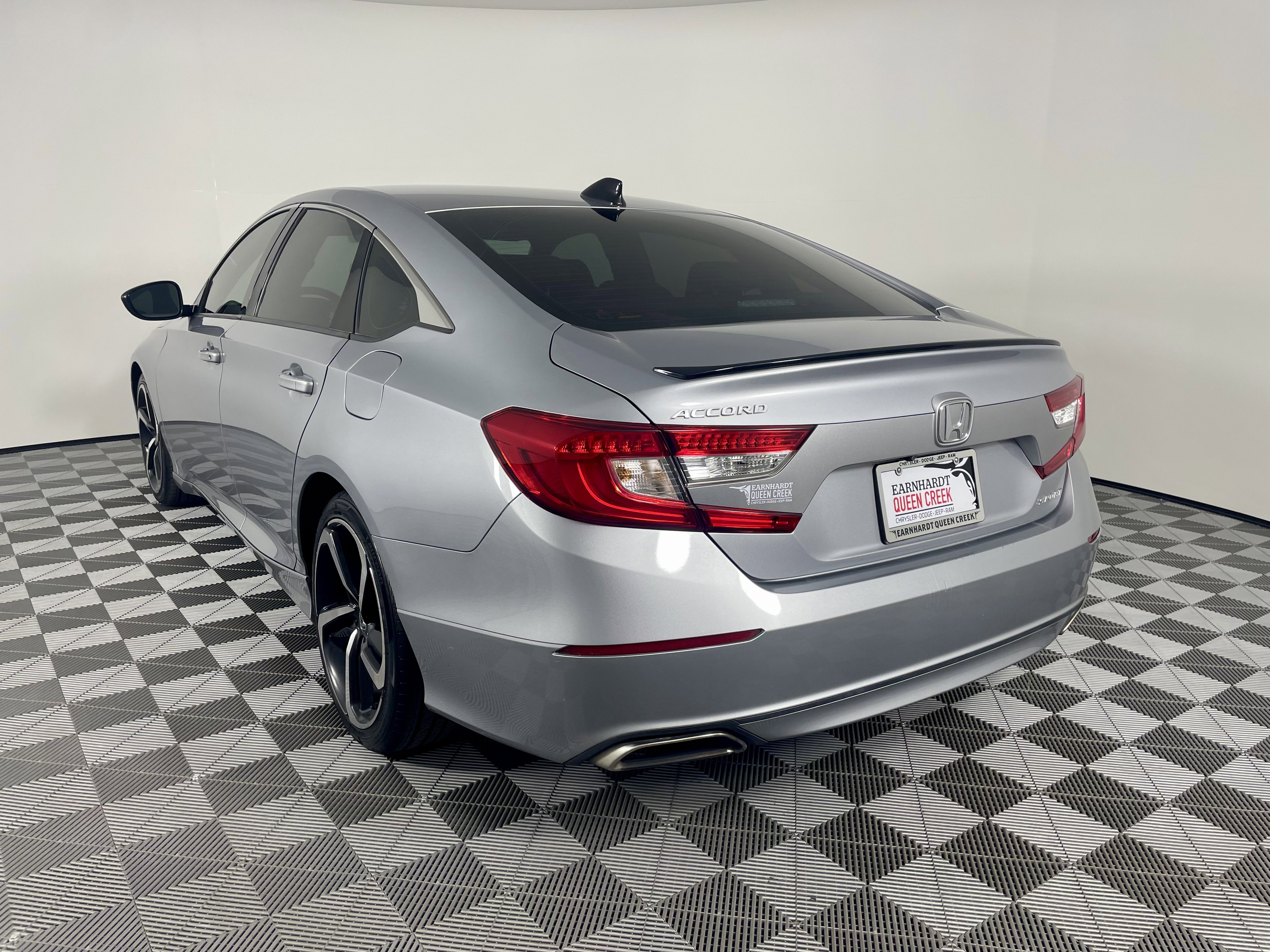 Used 2021 Honda Accord Sport image 3