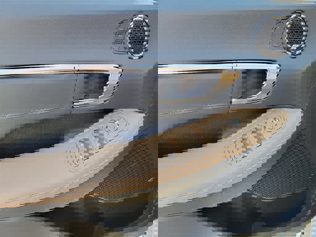 Used 2021 Hyundai Sonata Limited w/ Cargo Package image 12