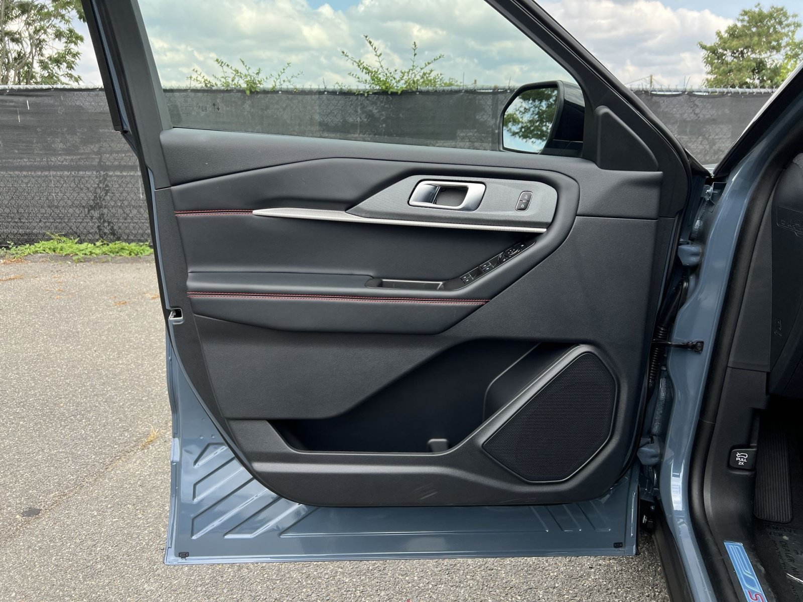 New 2026 Ford Explorer ST-Line AWD/4WD image 14