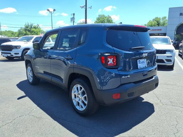 Used 2023 Jeep Renegade Latitude AWD/4WD image 6