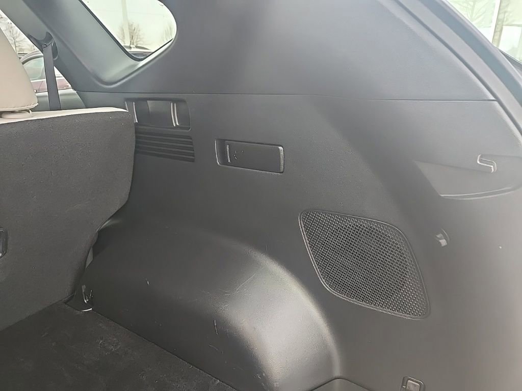 Used 2024 Hyundai Tucson Limited image 35