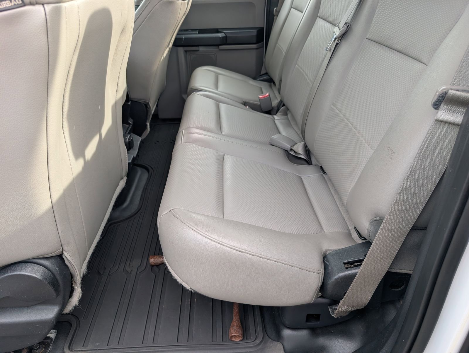 Used 2015 Ford F150 XL w/ Equipment Group 101A Mid RWD image 24