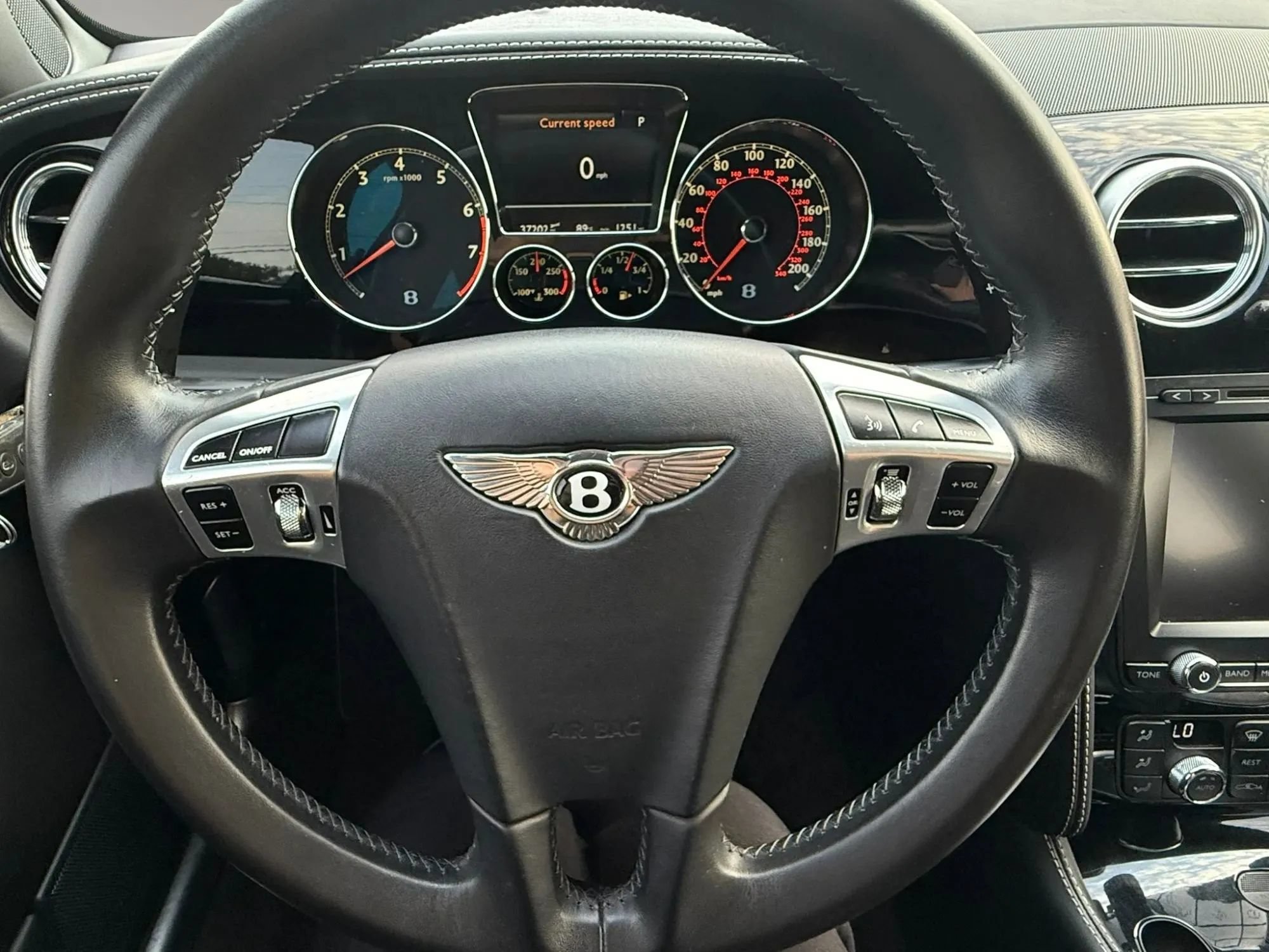 Used 2013 Bentley Flying Spur Flying Spur Speed AWD/4WD image 29