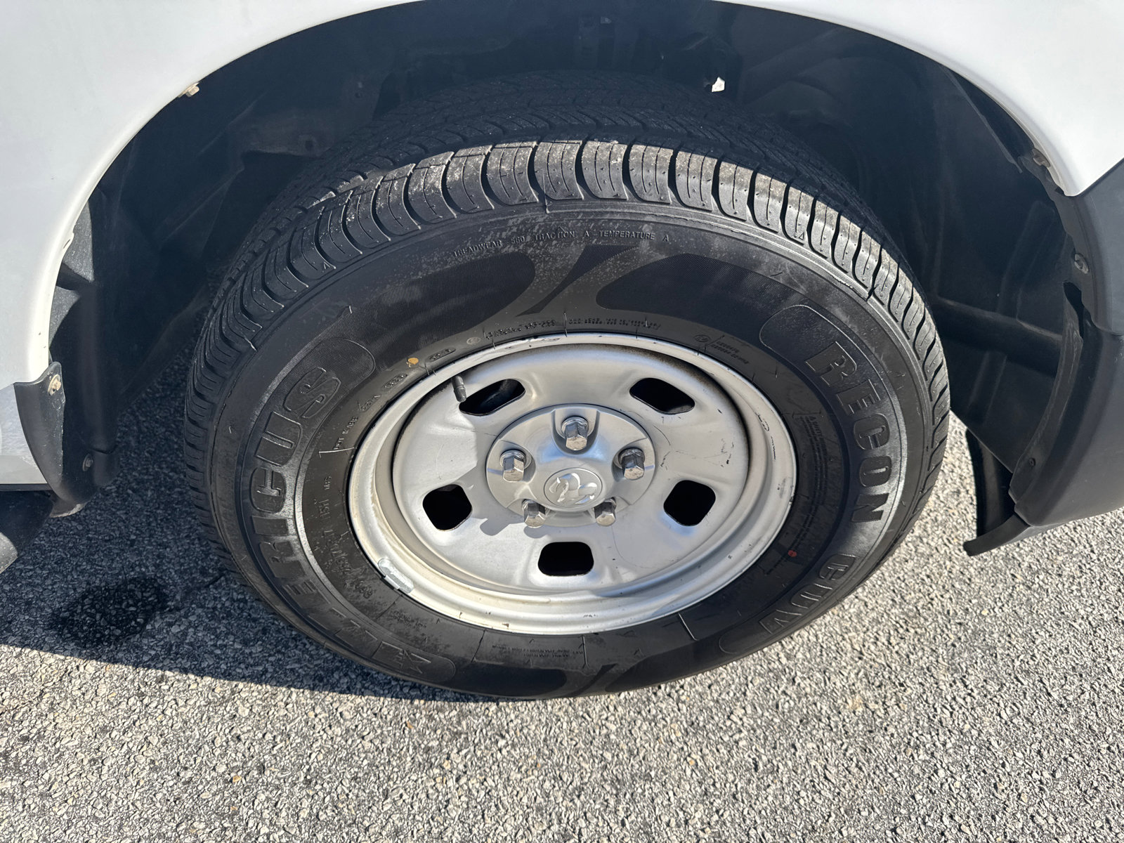 Used 2017 RAM 1500 Tradesman w/ Power & Remote Entry Group image 12