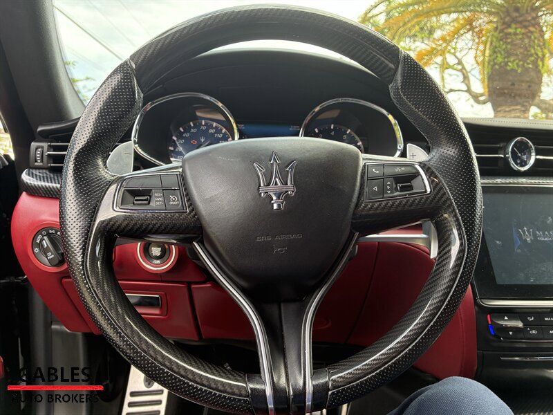 Used 2017 Maserati Quattroporte S GranSport Q4 AWD/4WD image 14
