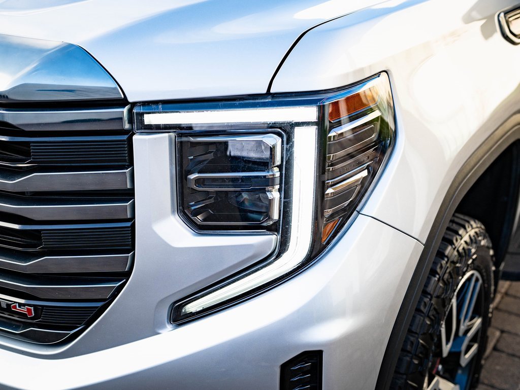 Used 2022 GMC Sierra 1500 AT4 w/ AT4 Premium Package image 15