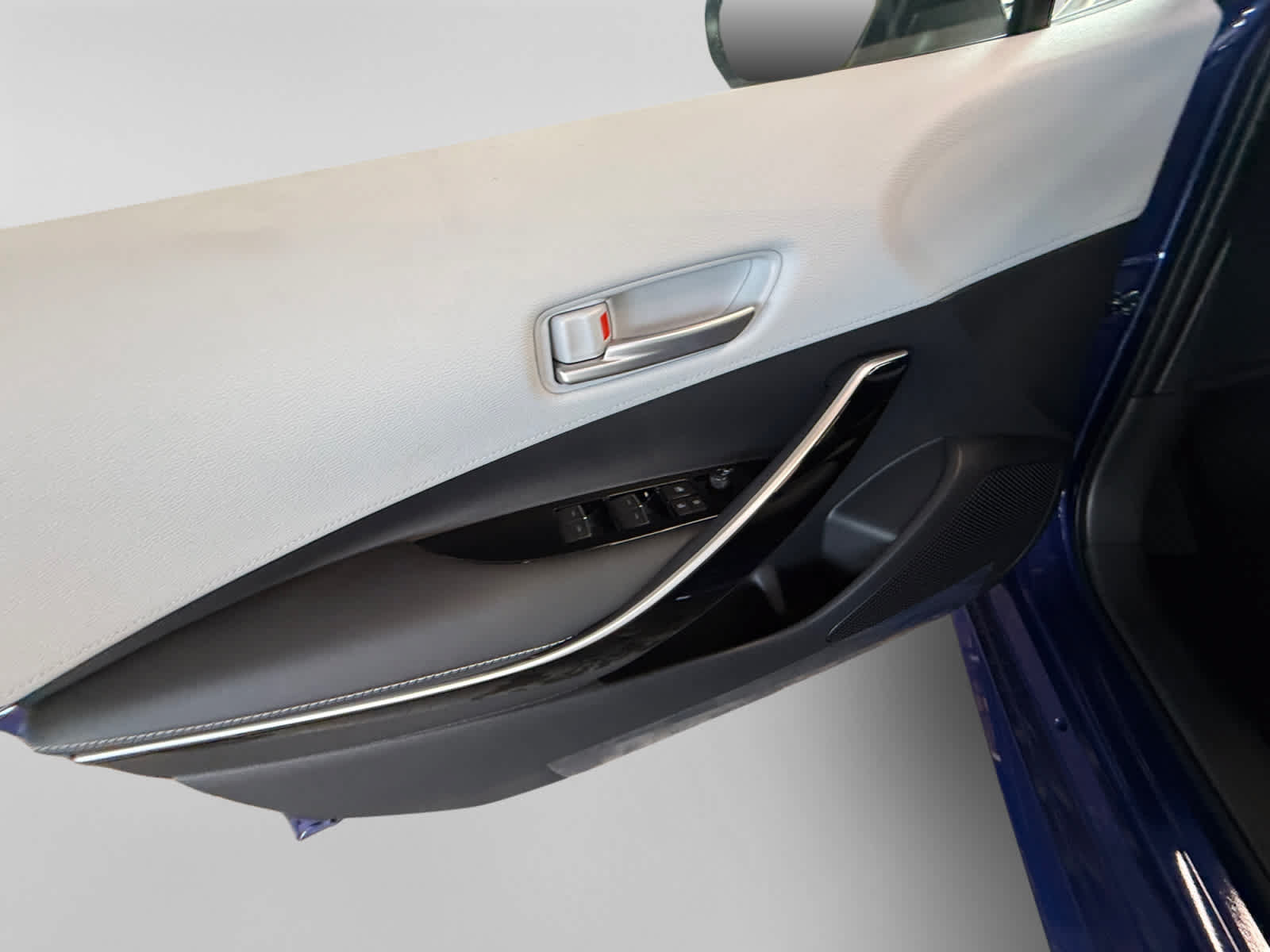 New 2026 Toyota Corolla XSE FWD image 10