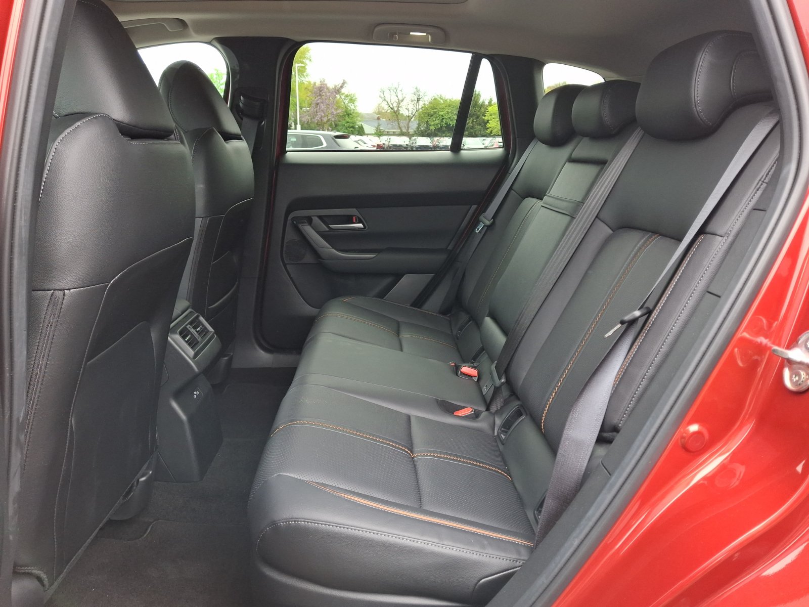 Certified 2025 MAZDA CX-50 AWD 2.5 Hybrid w/ Weather Package image 11